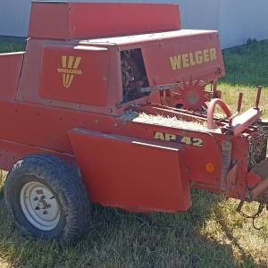 BALIRKA WELGER AP 42, ZA KOCKASTE BALE