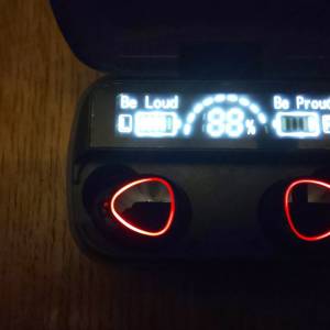 Bluetooth 5.3 bežične slušalice LED zaslon 2200Mah powerbank