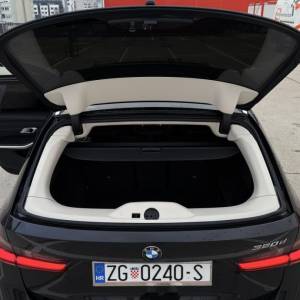 BMW 320d T Reg.01/27 *Bez ulaganja, odlično stanje*