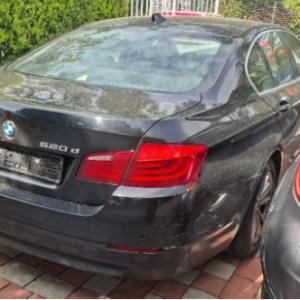 BMW 520d Ambasada BiH (čitati opis oglasa)