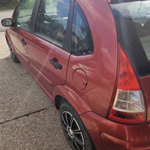 Citrien c3 1,4 2008 benz