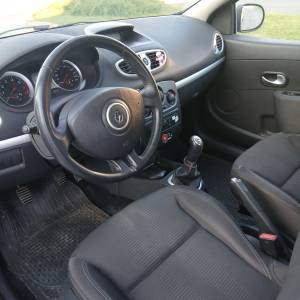 Clio 3 1.2.benz