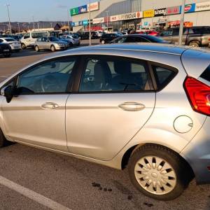 Ford Fiesta 1,6 TDCI, veliki i mali servis, 2x Continental, reg 09/26