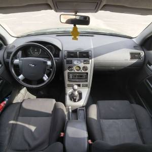 Ford Mondeo 1,8 16v Sedan