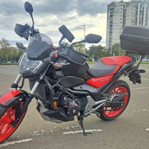 HONDA NC750 SA, sa puno dodatne opreme, povoljno prodajem