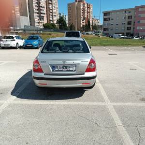 Hyundai elantra 2.0 dohc bez ulaganja