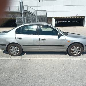 Hyundai elantra 2.0 dohc bez ulaganja