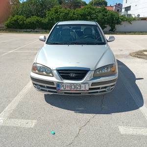 Hyundai elantra 2.0 dohc bez ulaganja