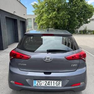HYUNDAI i20 //179tkm//prvi vlasnik//HR auto//klima//odličan//