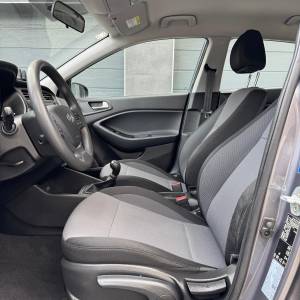 HYUNDAI i20 //179tkm//prvi vlasnik//HR auto//klima//odličan//