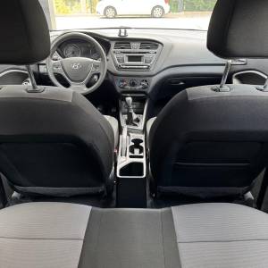 HYUNDAI i20 //179tkm//prvi vlasnik//HR auto//klima//odličan//