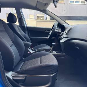 HYUNDAI i30 //94tkm//prvi vlasnik//HR auto//klima//odličan//