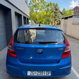 HYUNDAI i30 //94tkm//prvi vlasnik//HR auto//klima//odličan//