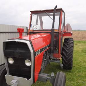 IMT 560 1988g 1VLASNIK PAPIRI UREDNI HITNO 2,600e 0997818431