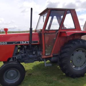 IMT 560 1988g 1VLASNIK PAPIRI UREDNI HITNO 2,600e 0997818431