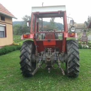 IMT 560 1988g 1VLASNIK PAPIRI UREDNI HITNO 2,700e 0997876221