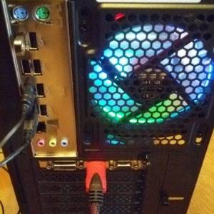 INTEL XEON E5 2670 16x(3,3Ghz)16gb ddr3 250Gb ssd Asus R7 Win11