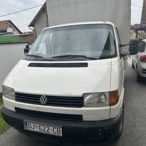 Kamion, otvoreno s ceradom