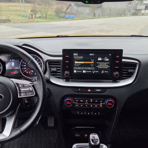 Kia Xceed 83000 km 2 god garancija