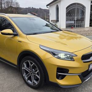 Kia Xceed 83000 km 2 god garancija