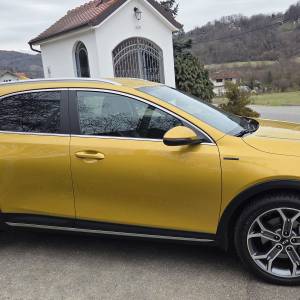 Kia Xceed 83000 km 2 god garancija