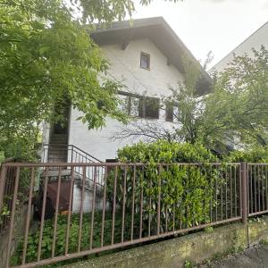 Kuća sa tri etažirana stana, Sokolska ulica, Zagreb (Prodaja)