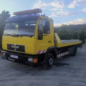 Man 8220 Vucna KO DOĐE PRVI DAJEM VELIKI POPUST