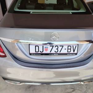 Mercedes-Benz 220 D