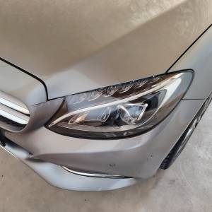 Mercedes-Benz 220 D