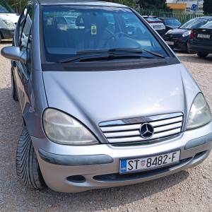 Mercedes-Benz A- klasa 160 reg do 9 mj klima 139000 km mala potrošnja