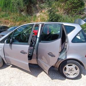 Mercedes-Benz A- klasa 160 reg do 9 mj klima 139000 km mala potrošnja