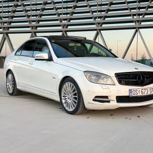 Mercedes-Benz C350 CDI 4 MATIC