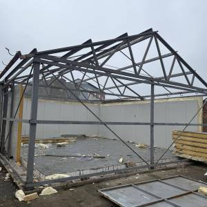 Montažna Hala 8 x 9 metara sa kompletnim limom za krovište i zidove