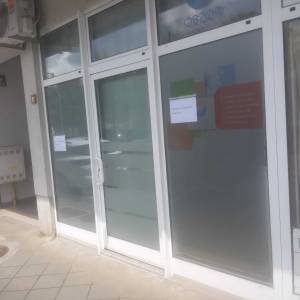 Poslovni prostor za najam – Karlovac, Luščić (30 m²)