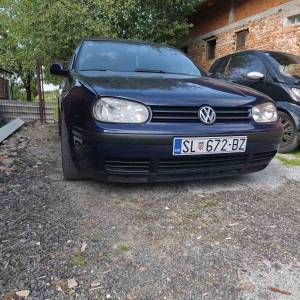 Prodaje golfa 4 u izvrsnom stanje kako limarski tako i mehanički