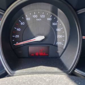 PRODAJE SE KIA RIO 2012 GODINA