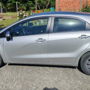 PRODAJE SE KIA RIO 2012 GODINA
