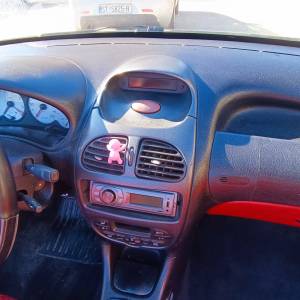 Prodaje se Peugeot Cabrio 1.6 i + LPG servo klima pali radi vozi