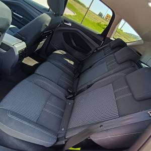 Prodajem Ford C max