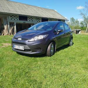Prodajem Ford fiestu 1,25 TREND 2010