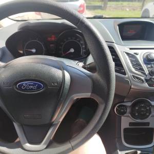 Prodajem Ford fiestu 1,25 TREND 2010