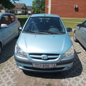 Prodajem polovni automobil