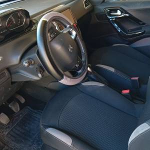 Prodajem rabljeni automobil
