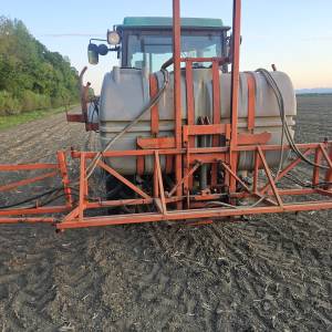 Prskalica Douven 800l