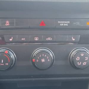 Seat Leon -1,6 TDI, 66KW, registriran do 19.05.2027, 2 seta felgi