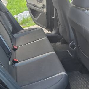 Seat Leon -1,6 TDI, 66KW, registriran do 19.05.2027, 2 seta felgi