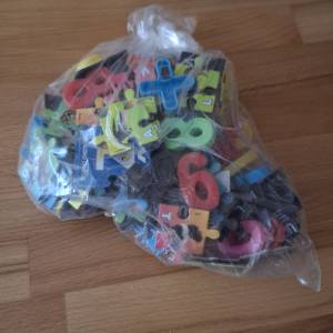 Set puzli i magneta