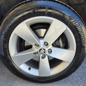 Škoda Karoq 1.6 TDI DSG (2021) – 103.000 km, Vlasnik, Izvrsno stanje