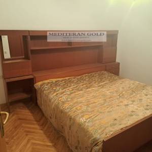 Split, Kamen, trosoban stan u privatnoj kući
