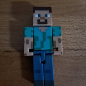 Steve i Crafting table figurice 2014 - Minecraft